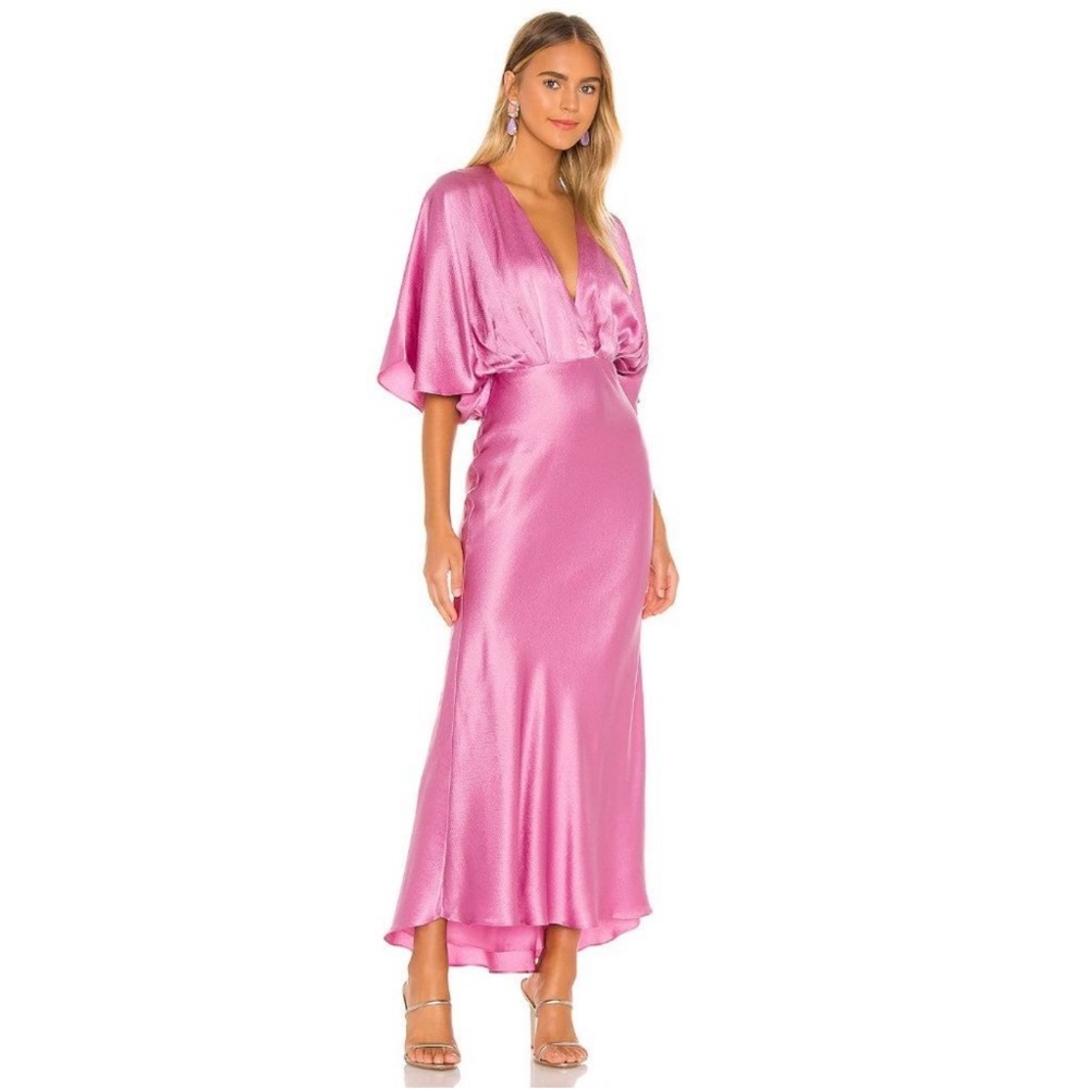 Aiifos Isabelle Dress in Pink